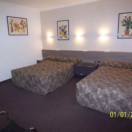 Hotel Du Stade Digione Esterno foto